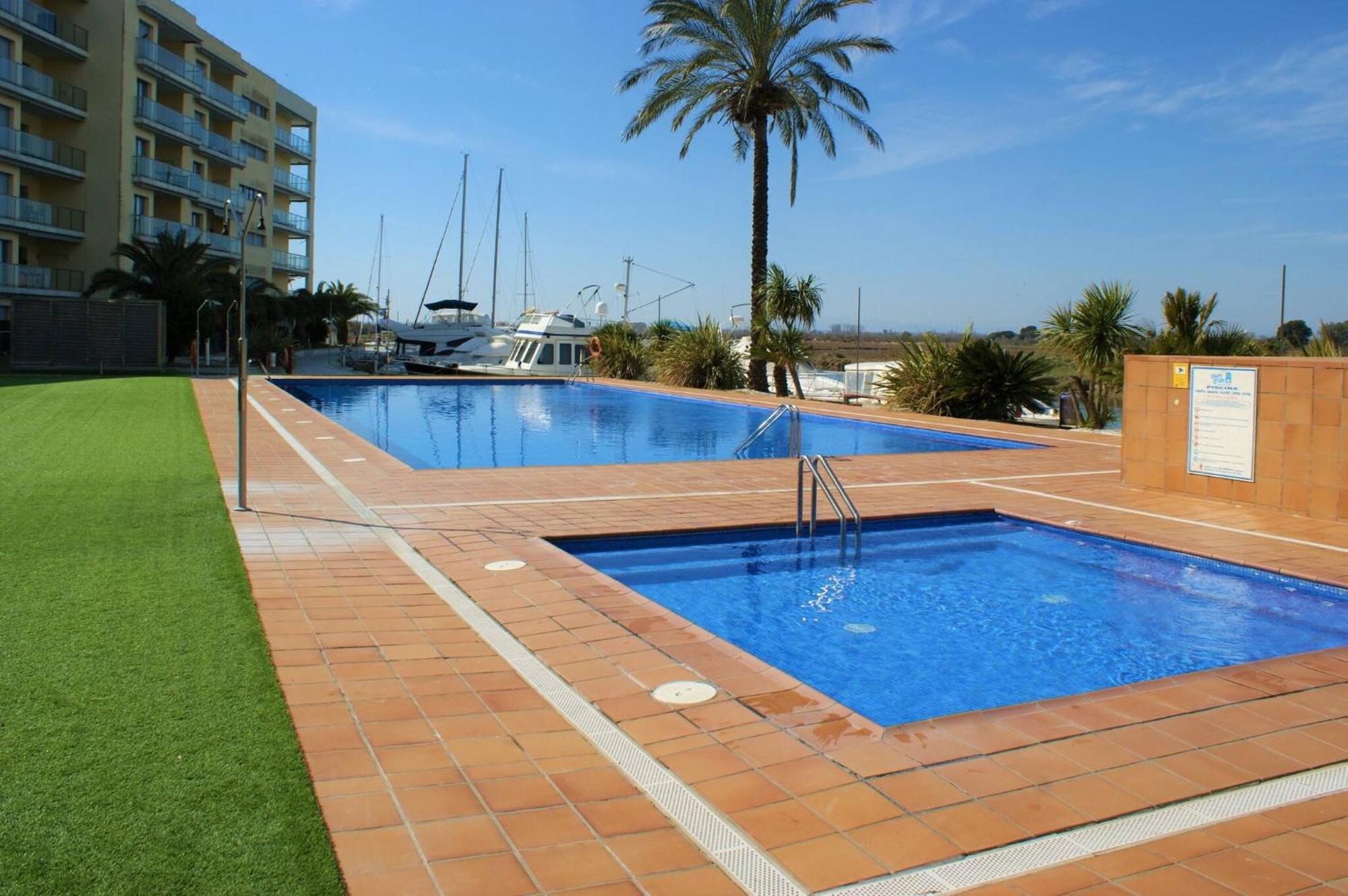Precioso Piso Con Vista Al Canal Y Piscina En Roses Av-69 Exterior photo